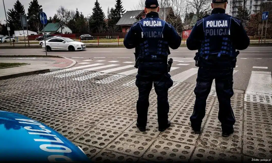 Nowe Przepisy Ruchu Drogowego: Policja Przerywa Niebezpieczny Drift